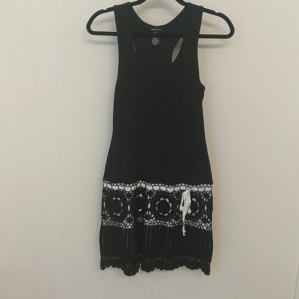 Moda Size Medium Women's Dress